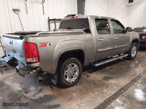 2008 GMC Sierra 1500 Work Truck with VIN 2GTEK133581237014, listed as a IAAI auction lot 41894344 with 125,667 mi miles. Bid and sale history available at carsss.com. Image 4.