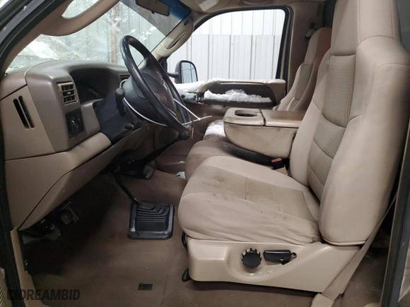 2004 Ford Super Duty F-250 XL with VIN 1FTNF21L44ED14929, listed as a Copart auction lot 41801945 with 143,761 mi miles and Salvage Title. Bid and sale history available at carsss.com. Image 7.