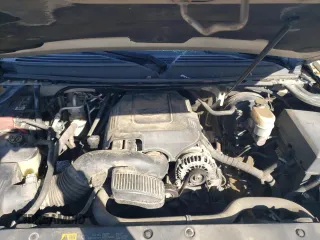 2014 GMC Yukon XL SLT with VIN 1GKS1KE07ER102364, listed as a Copart auction lot 85727664 with 235,595 mi miles and Salvage Title. Bid and sale history available at carsss.com. Image 12.