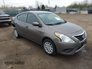 2016 Nissan Versa SV with VIN 3N1CN7AP7GL916192, listed as a IAAI auction lot 41997226 with 146,751 mi miles. Bid and sale history available at carsss.com. Image 1.