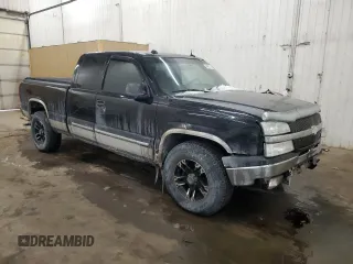 2005 Chevrolet Silverado 1500 Z71 with VIN 1GCEK19B95Z115287, listed as a Copart auction lot 44511215 with 224,632 mi miles and Salvage Title. Bid and sale history available at carsss.com. Image 4.