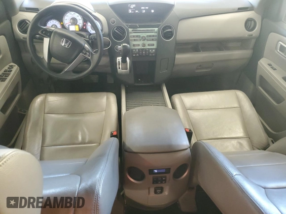 2011 Honda Pilot EX with VIN 5FNYF4H49BB106662, listed as a Copart auction lot 48702105 with 231,697 mi miles and Salvage Title. Bid and sale history available at DreamBid. Image 8.