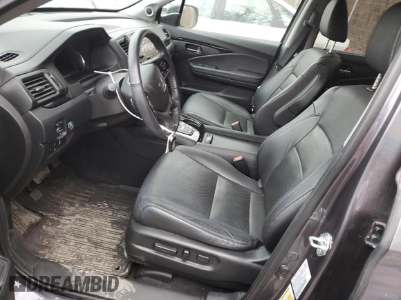 2021 Honda Pilot Elite with VIN 5FNYF6H04MB035043, listed as a Copart auction lot 39205114 with 35,870 mi miles and Salvage Title. Bid and sale history available at carsss.com. Image 7.
