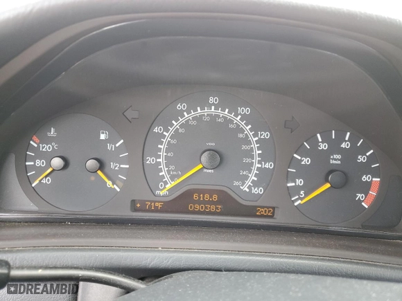1999 Mercedes-Benz CLK-Class with VIN WDBLJ70G1XF059631, listed as a Copart auction lot 46833285 with 90,383 mi miles and Salvage Title. Bid and sale history available at carsss.com. Image 9.