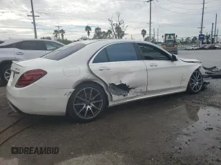 2018 Mercedes-Benz S 560 with VIN WDDUG8DB7JA413543, listed as a Copart auction lot 88582945 with Not Provided miles and Salvage Title. Bid and sale history available at carsss.com. Image 3.
