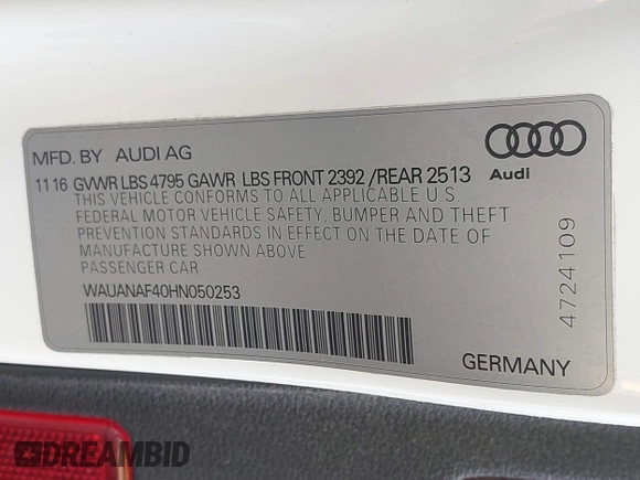 2017 Audi A4 Premium z VIN WAUANAF40HN050253, wystawiony jako IAAI lot #41346064 z przebiegiem Nie podano mil oraz . Historia ofert i sprzedaży dostępna na DreamBid. Obrazek 9.