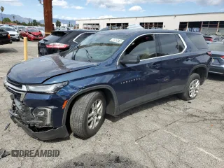 2022 Chevrolet Traverse LS z VIN 1GNERFKWXNJ123474, wystawiony jako Copart lot #48905075 z przebiegiem 57 246 mil mil oraz Czysty tytuł • Clean title. Historia ofert i sprzedaży dostępna na DreamBid. Obrazek 1.