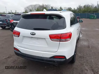 2017 Kia Sorento EX V6 with VIN 5XYPH4A57HG203255, listed as a IAAI auction lot 41178904 with 122,091 mi miles. Bid and sale history available at carsss.com. Image 4.