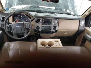 2013 Ford F-350 XL с VIN 1FT8X3BTXDEA58701, выставлен на аукционе Copart как лот 42200085 с пробегом 167 680 миль миль и Списание • Salvage title. История ставок и продаж доступна на DreamBid. Изображение 8.