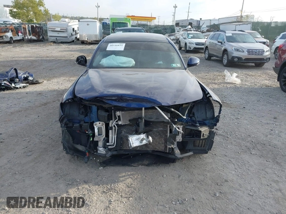 2019 Alfa Romeo Giulia with VIN ZARFANAN2K7622663, listed as a IAAI auction lot 40546831 with 999,999 mi miles. Bid and sale history available at carsss.com. Image 6.