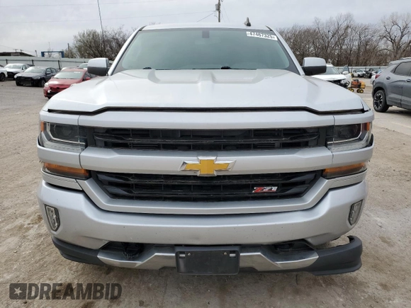 2018 Chevrolet Silverado 1500 LT with VIN 3GCUKREC9JG272028, listed as a Copart auction lot 47467325 with 108,505 mi miles and Salvage Title. Bid and sale history available at carsss.com. Image 5.