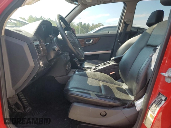 2011 Mercedes-Benz GLK 350 with VIN WDCGG8HB3BF627347, listed as a Copart auction lot 70970784 with 177,000 mi miles and Non Repairable. Bid and sale history available at DreamBid. Image 7.