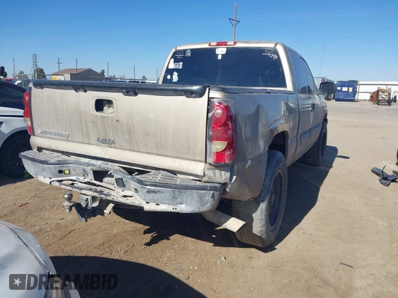 2006 Chevrolet Silverado 1500 LT1 with VIN 1GCEC19T36Z139866, listed as a IAAI auction lot 41324041 with 338,425 mi miles and . Bid and sale history available at DreamBid. Image 4.