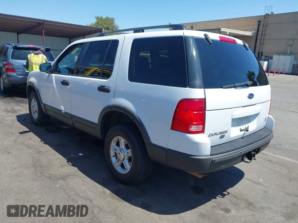 2003 Ford Explorer XLT z VIN 1FMZU73W83ZB23061, wystawiony jako IAAI lot #42549476 z przebiegiem 221 146 mil mil oraz . Historia ofert i sprzedaży dostępna na DreamBid. Obrazek 3.