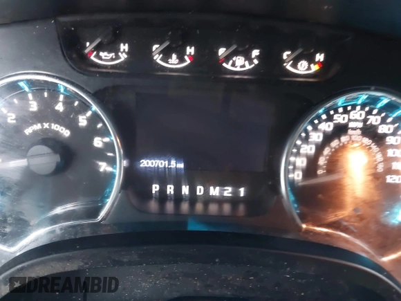 2012 Ford F-150 XL with VIN 1FTFX1EF2CFC77744, listed as a IAAI auction lot 41565431 with 200,701 mi miles. Bid and sale history available at carsss.com. Image 7.