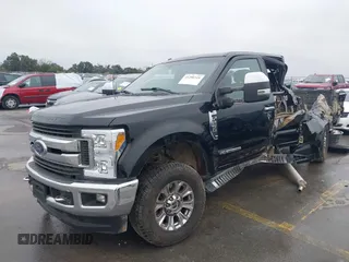 2018 Ford F-250 XL with VIN 1FT7W2BT7JEB71011, listed as a IAAI auction lot 41290319 with 152,310 mi miles and . Bid and sale history available at DreamBid. Image 17.