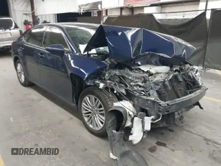 2014 Lexus ES 350 with VIN JTHBK1GG8E2124300, listed as a IAAI auction lot 41884250 with 90,985 mi miles. Bid and sale history available at carsss.com. Image 1.