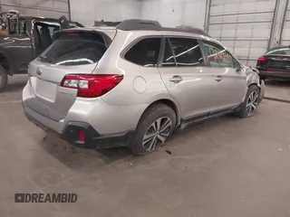 2018 Subaru Outback Limited z VIN 4S4BSANC7J3309178, wystawiony jako IAAI lot #42185440 z przebiegiem 154 510 mil mil oraz . Historia ofert i sprzedaży dostępna na DreamBid. Obrazek 4.
