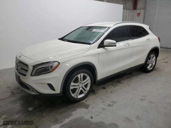 2016 Mercedes-Benz GLA with VIN WDCTG4EB1GJ222927, listed as a Copart auction lot 48526595 with 104,295 mi miles and Clean Title. Bid and sale history available at carsss.com. Image 1.