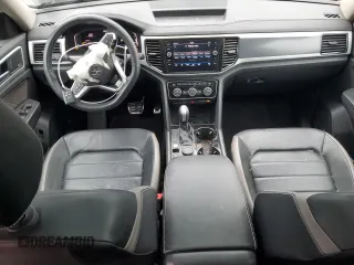 2022 Volkswagen Atlas SEL Premium R-Line with VIN 1V2FR2CA3NC515322, listed as a Copart auction lot 53089235 with 36,581 mi miles and Salvage title. Bid and sale history available at DreamBid. Image 8.