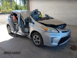 2013 Toyota Prius One z VIN JTDKN3DU2D1685286, wystawiony jako IAAI lot #42386942 z przebiegiem Nie podano mil oraz . Historia ofert i sprzedaży dostępna na DreamBid. Obrazek 1.