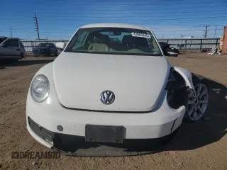 2012 Volkswagen Beetle 2.5L w/Sound/Nav PZEV with VIN 3VWJP7AT4CM657836, listed as a Copart auction lot 43065845 with 96,854 mi miles and Salvage Title. Bid and sale history available at DreamBid. Image 5.