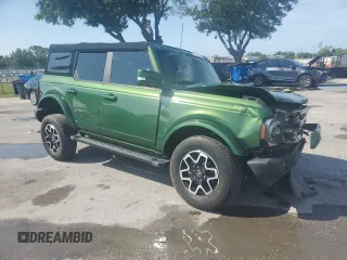 2022 Ford Bronco z VIN 1FMDE5BHXNLA88611, wystawiony jako Copart lot #58135415 z przebiegiem 15 448 mil mil oraz Nie do naprawy • Non repairable. Historia ofert i sprzedaży dostępna na DreamBid. Obrazek 4.