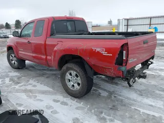 2009 Toyota Tacoma with VIN 5TEUU42N29Z630198, listed as a IAAI auction lot 41626550 with 141,173 mi miles. Bid and sale history available at carsss.com. Image 3.