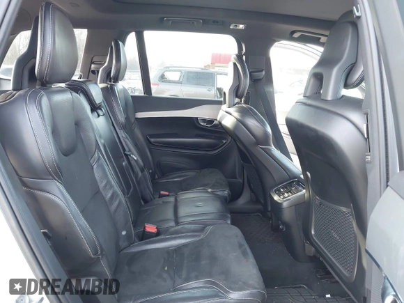 2016 Volvo XC90 T6 R-Design with VIN YV4A22PM4G1039565, listed as a IAAI auction lot 41485869 with 147,163 mi miles and . Bid and sale history available at DreamBid. Image 8.