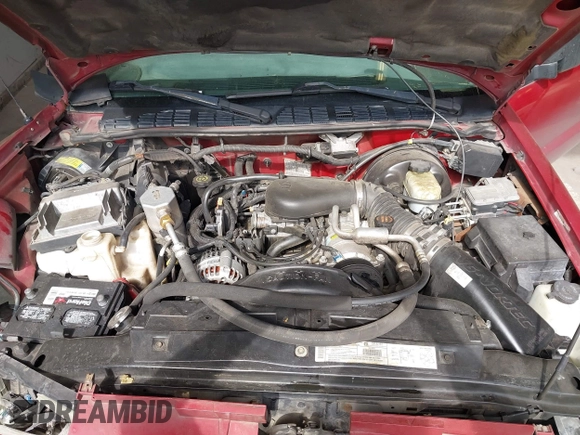 2001 GMC Sonoma SLS 1SG z VIN 1GTCS19W818224334, wystawiony jako IAAI lot #42119324 z przebiegiem 209 663 mil mil oraz . Historia ofert i sprzedaży dostępna na DreamBid. Obrazek 10.