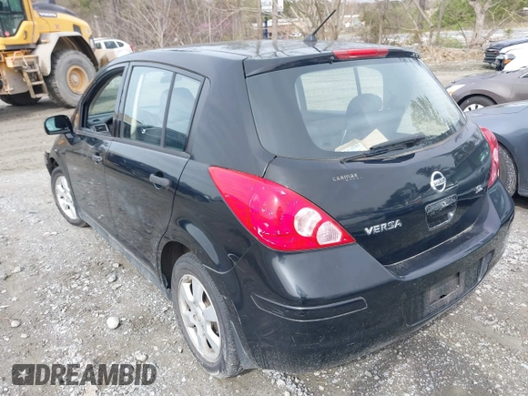 2008 Nissan Versa 1.8 S with VIN 3N1BC13E28L418722, listed as a IAAI auction lot 41836195 with 174,152 mi miles. Bid and sale history available at carsss.com. Image 3.