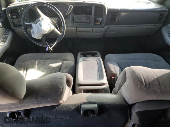 2001 Chevrolet Suburban LS with VIN 3GNFK16T21G162731, listed as a Copart auction lot 83425394 with 231,377 mi miles and Salvage Title. Bid and sale history available at carsss.com. Image 8.