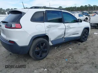 2019 Jeep Cherokee Latitude Plus with VIN 1C4PJLLX5KD403828, listed as a IAAI auction lot 41694076 with 85,718 mi miles and . Bid and sale history available at DreamBid. Image 4.