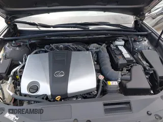 2022 Lexus ES 350 z VIN 58ADZ1B1XNU121500, wystawiony jako IAAI lot #42238205 z przebiegiem 20 330 mil mil oraz . Historia ofert i sprzedaży dostępna na DreamBid. Obrazek 10.