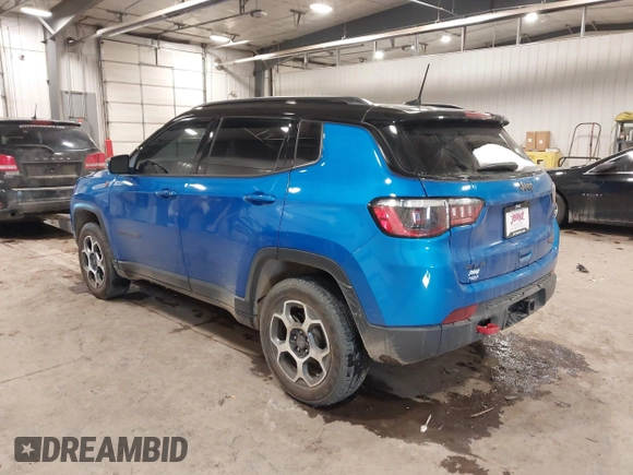 2022 Jeep Compass Trailhawk with VIN 3C4NJDDB1NT236477, listed as a IAAI auction lot 41485656 with 7,341 mi miles and . Bid and sale history available at DreamBid. Image 3.