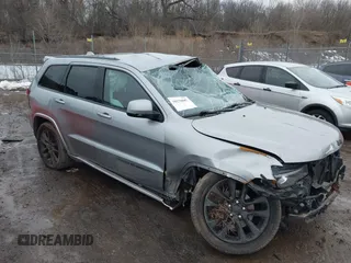 2017 Jeep Grand Cherokee Laredo z VIN 1C4RJFAG5HC777674, wystawiony jako IAAI lot #38570087 z przebiegiem Nie podano mil oraz . Historia ofert i sprzedaży dostępna na DreamBid. Obrazek 1.