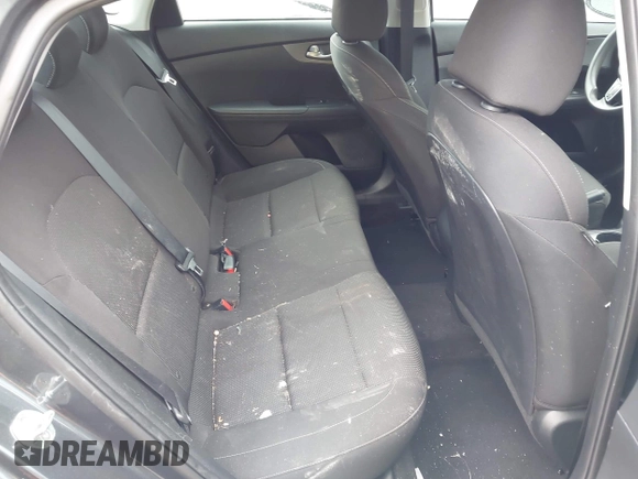 2021 Kia Forte LXS with VIN 3KPF24AD4ME266471, listed as a IAAI auction lot 41972334 with 54,346 mi miles and . Bid and sale history available at DreamBid. Image 8.