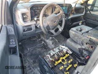 2023 Ford F-350 z VIN 1FD8X3HN5PEC04673, wystawiony jako Copart lot #41663645 z przebiegiem 51 818 mil mil oraz Szkoda całkowita • Salvage title. Historia ofert i sprzedaży dostępna na DreamBid. Obrazek 8.