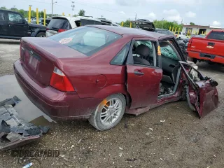 2007 Ford Focus S with VIN 1FAFP34N87W142767, listed as a Copart auction lot 58484605 with Not provided miles and Salvage title. Bid and sale history available at DreamBid. Image 3.