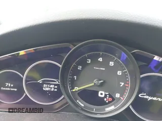 2021 Porsche Cayenne E-Hybrid Hybrid z VIN WP1AE2AYXMDA24566, wystawiony jako IAAI lot #41815737 z przebiegiem 51 149 mil mil oraz . Historia ofert i sprzedaży dostępna na DreamBid. Obrazek 7.