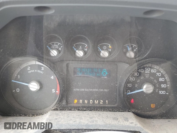 2014 Ford F-250 XLT with VIN 1FT7X2BT0EEB28715, listed as a Copart auction lot 43449075 with 177,622 mi miles and Clean title. Bid and sale history available at DreamBid. Image 9.