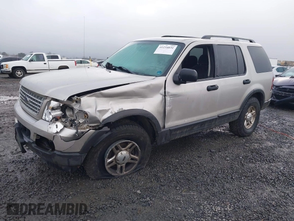2003 Ford Explorer XLT z VIN 1FMZU73W13ZA42256, wystawiony jako IAAI lot #41234031 z przebiegiem Nie podano mil oraz . Historia ofert i sprzedaży dostępna na DreamBid. Obrazek 17.