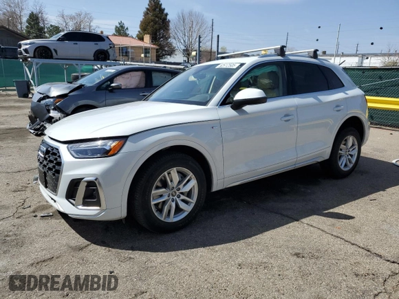 2024 Audi Q5 S line Premium with VIN WA1GAAFY8R2017137, listed as a Copart auction lot 52612505 with 6,078 mi miles and Salvage title. Bid and sale history available at DreamBid. Image 1.
