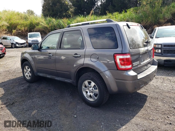 2011 Ford Escape Limited z VIN 1FMCU0E78BKB90916, wystawiony jako Copart lot #53715585 z przebiegiem 140 022 mil mil oraz Szkoda całkowita • Salvage title. Historia ofert i sprzedaży dostępna na DreamBid. Obrazek 2.