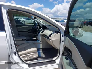 2014 Acura RLX Technology with VIN JH4KC1F55EC000427, listed as a IAAI auction lot 42705778 with 135,057 mi miles and . Bid and sale history available at DreamBid. Image 5.