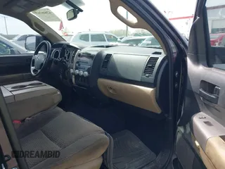 2013 Toyota Tundra 4WD Truck with VIN 5TFDW5F17DX278274, listed as a IAAI auction lot 42046767 with 194,135 mi miles. Bid and sale history available at carsss.com. Image 5.