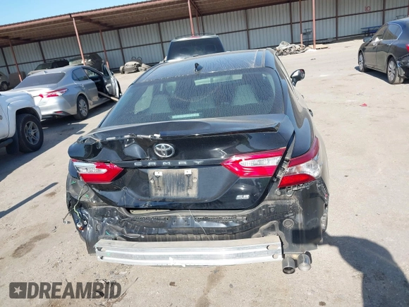 2019 Toyota Camry LE z VIN 4T1B11HK5KU746677, wystawiony jako IAAI lot #41968272 z przebiegiem 78 064 mil mil oraz . Historia ofert i sprzedaży dostępna na DreamBid. Obrazek 16.