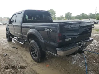 2006 Ford F-250 XL z VIN 1FTSW21P66EA29769, wystawiony jako Copart lot #56728845 z przebiegiem Nie podano mil oraz Szkoda całkowita • Salvage title. Historia ofert i sprzedaży dostępna na DreamBid. Obrazek 2.