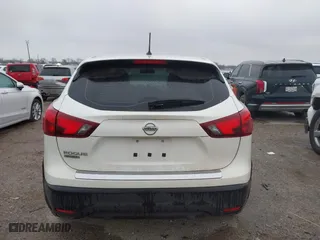 2018 Nissan Rogue Sport S with VIN JN1BJ1CP3JW189846, listed as a IAAI auction lot 41535377 with 69,683 mi miles. Bid and sale history available at carsss.com. Image 16.