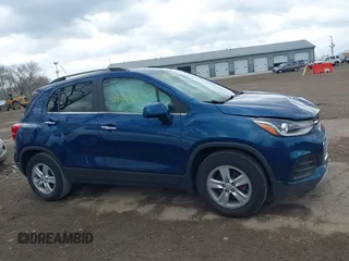 2019 Chevrolet Trax LT z VIN 3GNCJLSB1KL281331, wystawiony jako IAAI lot #41944818 z przebiegiem 119 314 mil mil oraz . Historia ofert i sprzedaży dostępna na DreamBid. Obrazek 13.